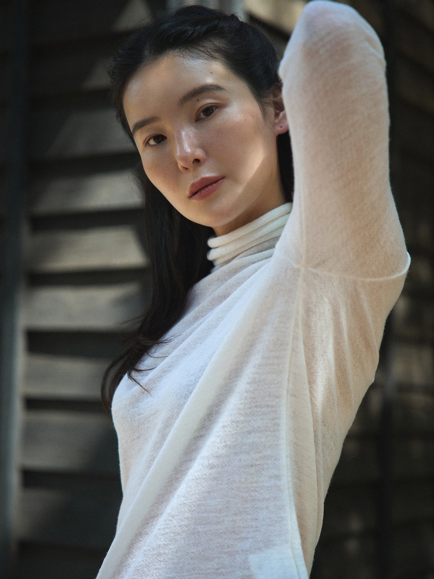 RUSTLE WOOL TURTLE TOP [ Warm Ivory ]