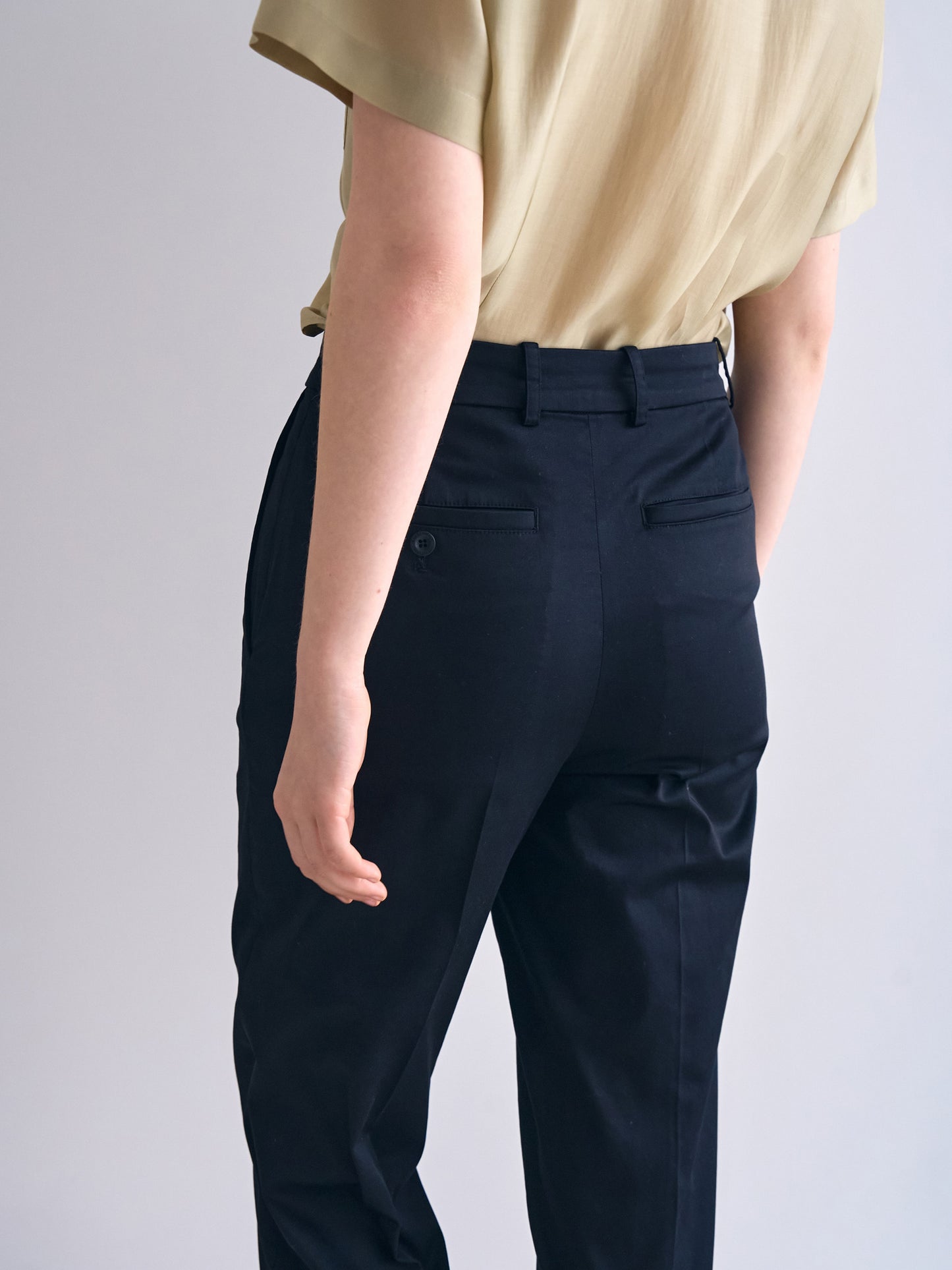 PATRICIA ANKLE PANTS [ Classic Black ]