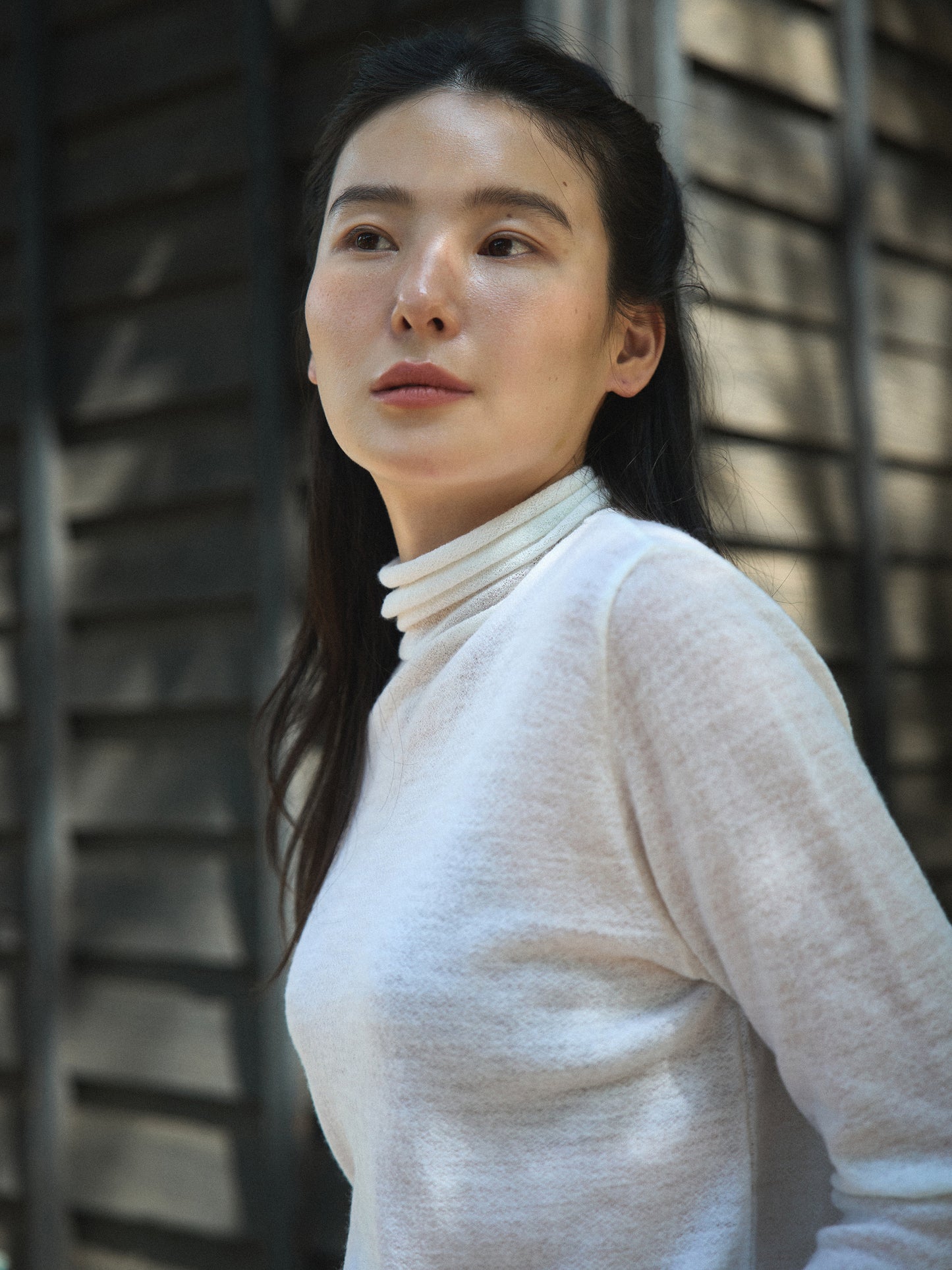 RUSTLE WOOL TURTLE TOP [ Warm Ivory ]