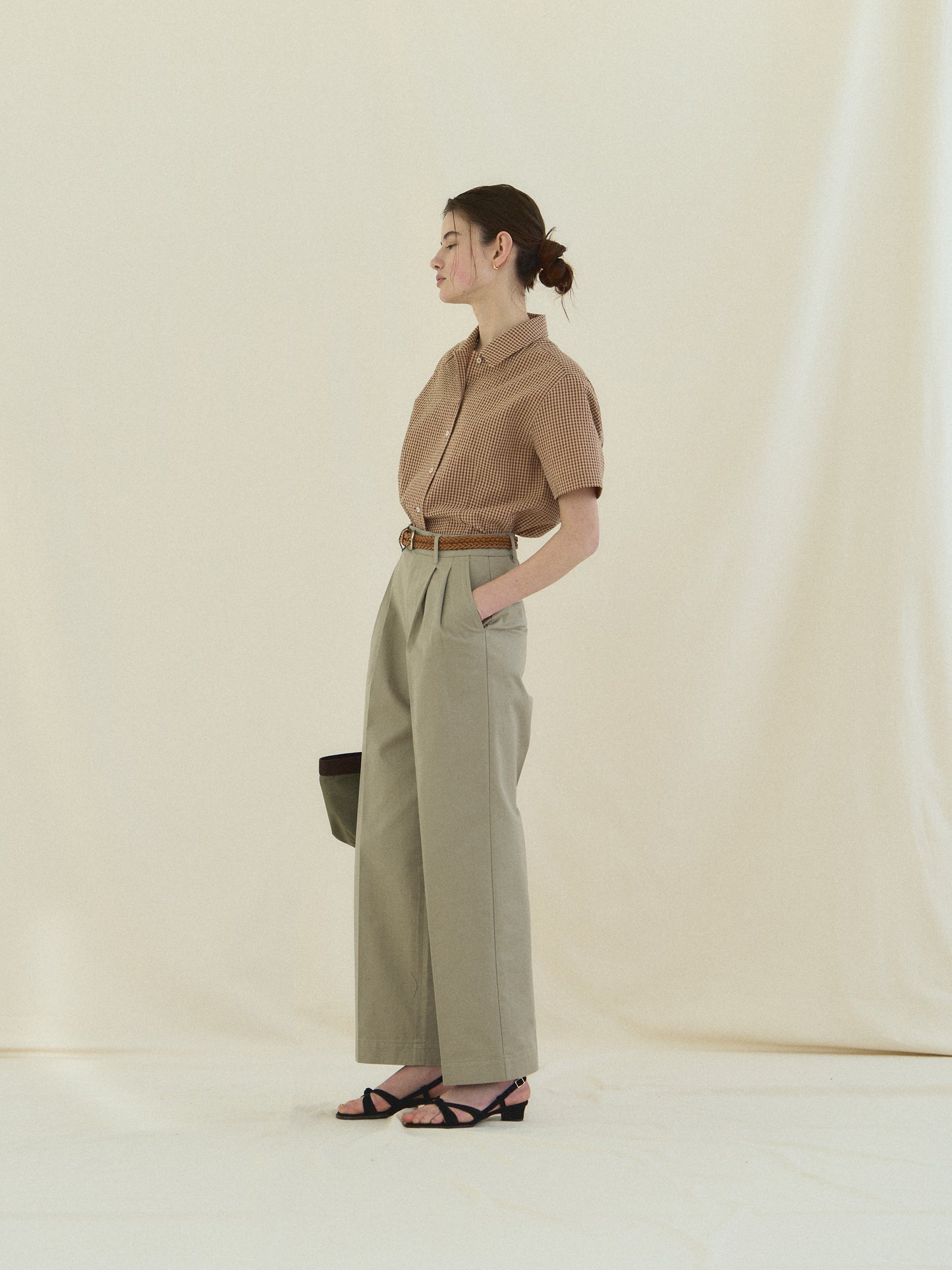 REFINED CLASSIC CHINO PANTS [ Utterly Beige ]