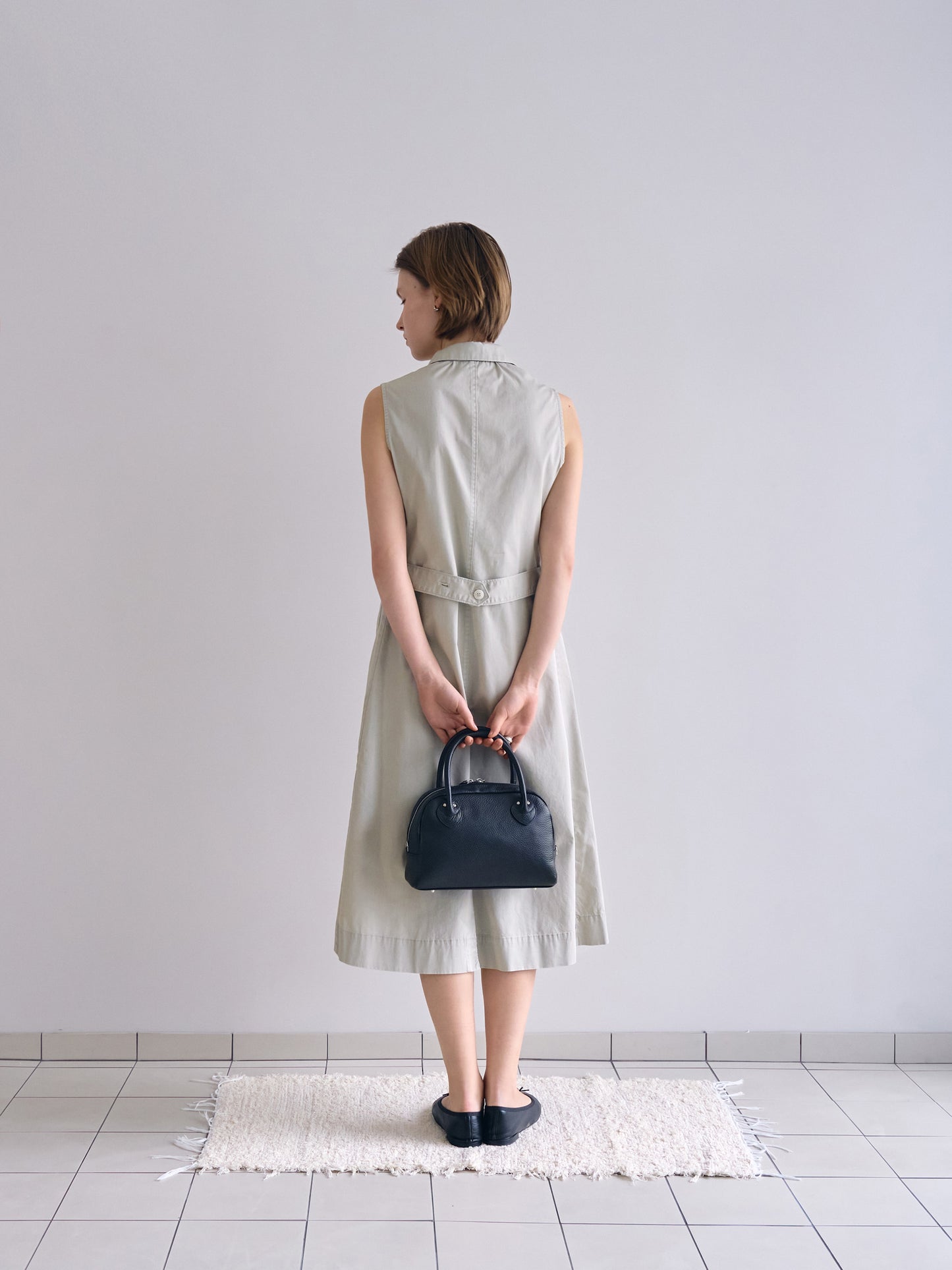 IRIS CHORE DRESS [ Greige ]