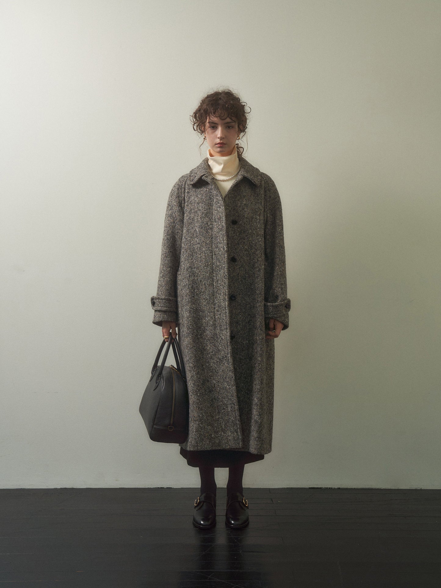 CHABROL COAT [ Salt & Pepper Black Tweed ]
