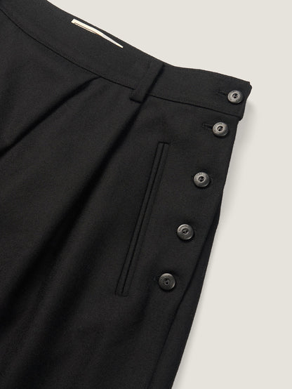 SIDE BUTTON WOOL CRAPE SKIRT [ Classic Black ]
