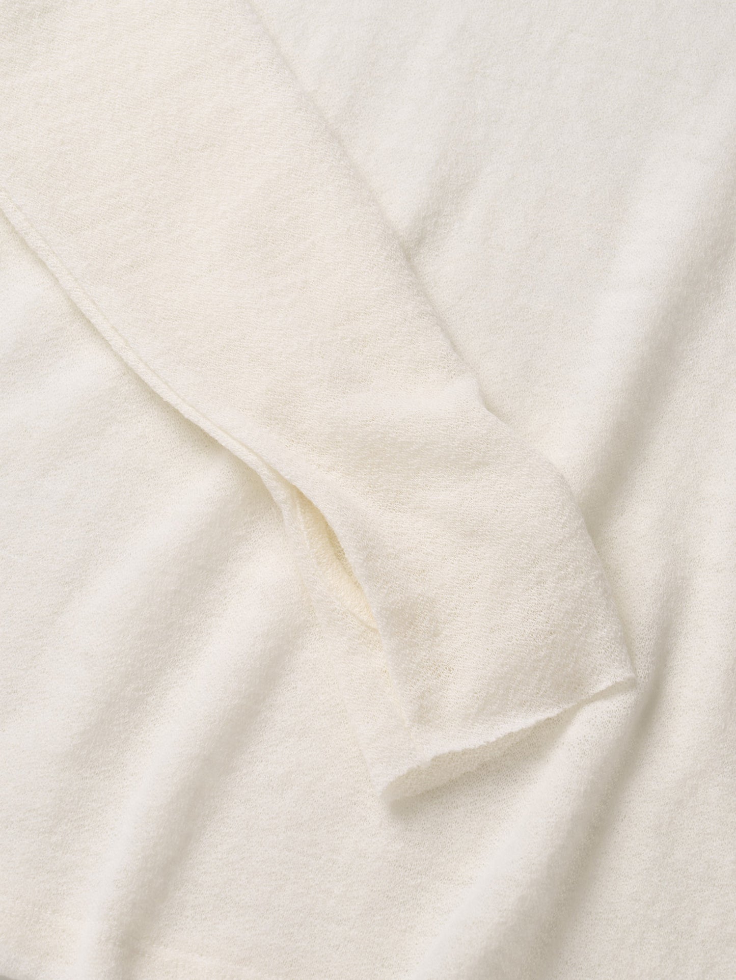 RUSTLE WOOL TURTLE TOP [ Warm Ivory ]