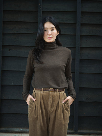 RUSTLE WOOL TURTLE TOP [ Taupe Brown ]