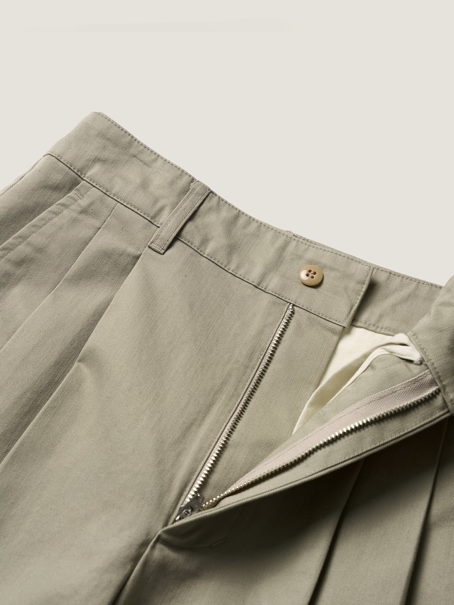 REFINED CLASSIC CHINO PANTS [ Utterly Beige ]