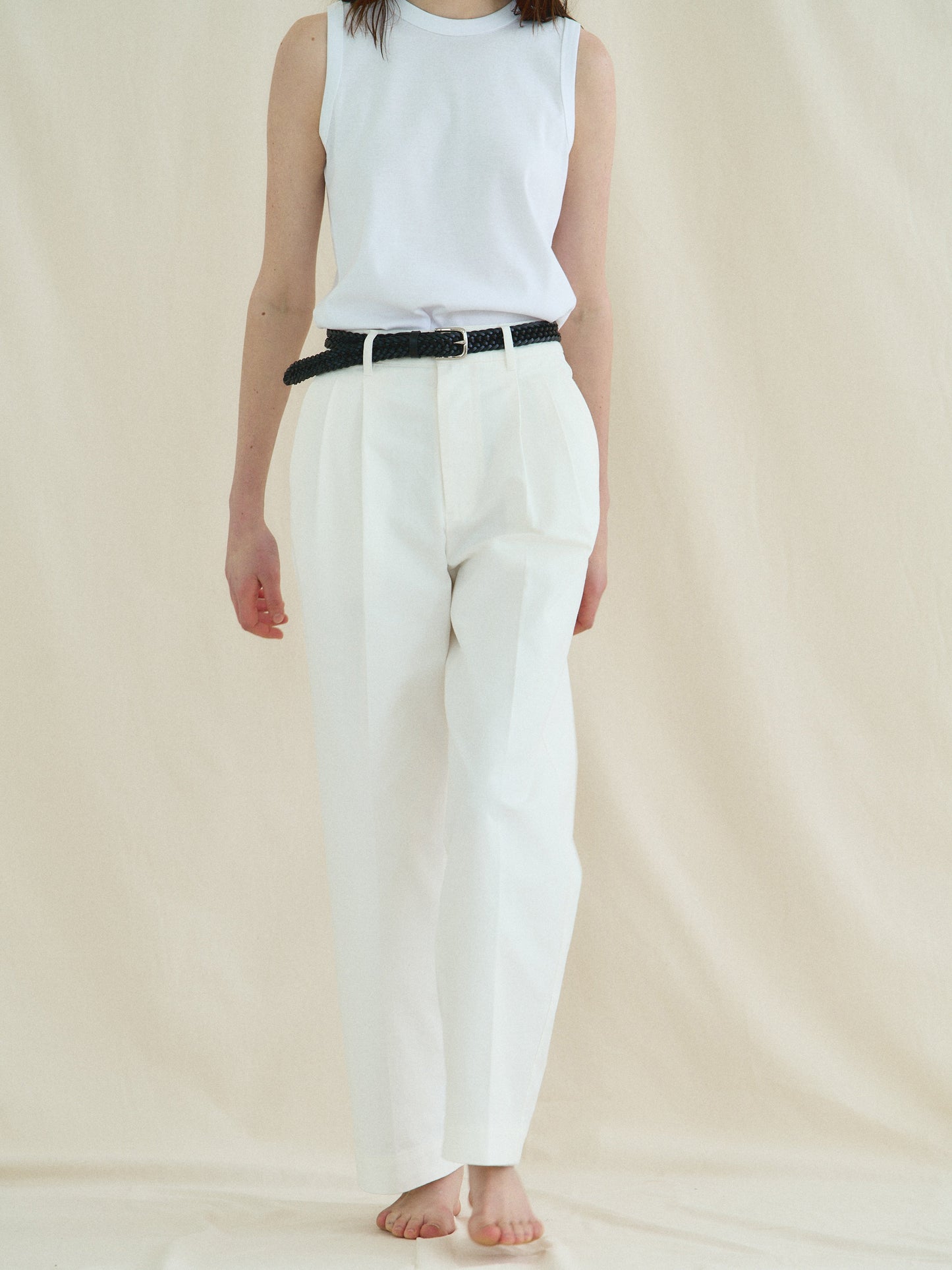 REFINED CLASSIC CHINO PANTS [ Cotton White ]