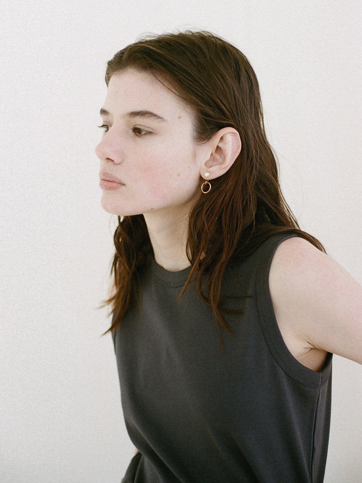 MICHELLE COTTON SLEEVELESS [ Intense Gray ]